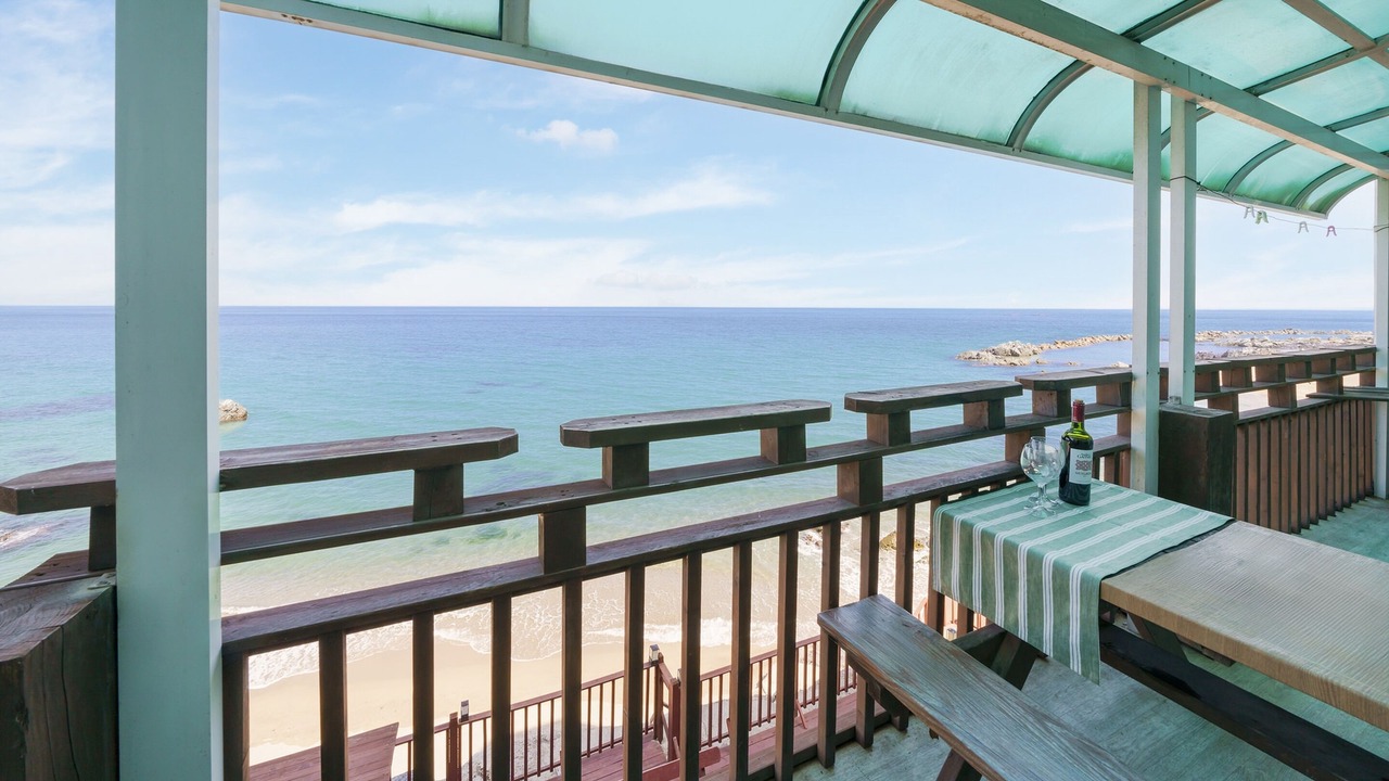 Photo of Patio Balcony in Yeongdeok