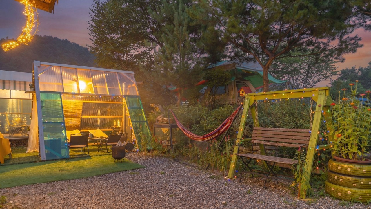 Photo of Outdoor in Buk