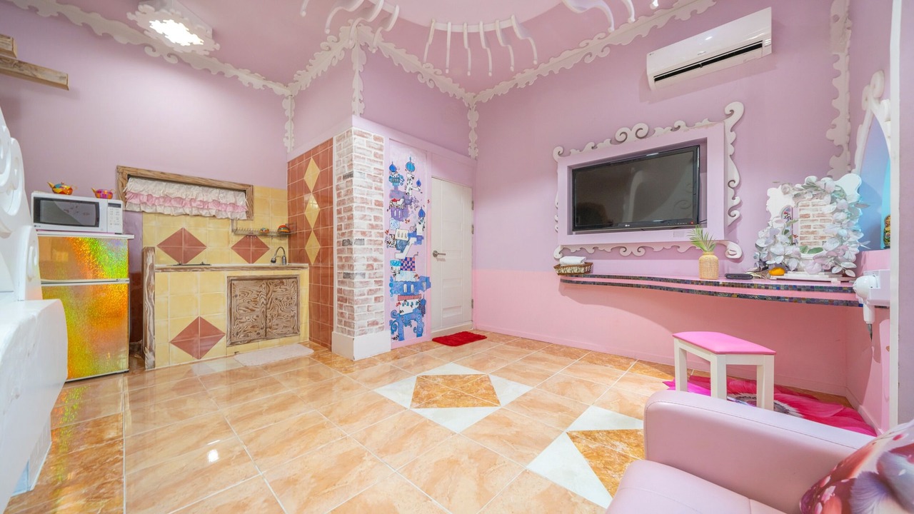 Photo of Bedroom in Buk
