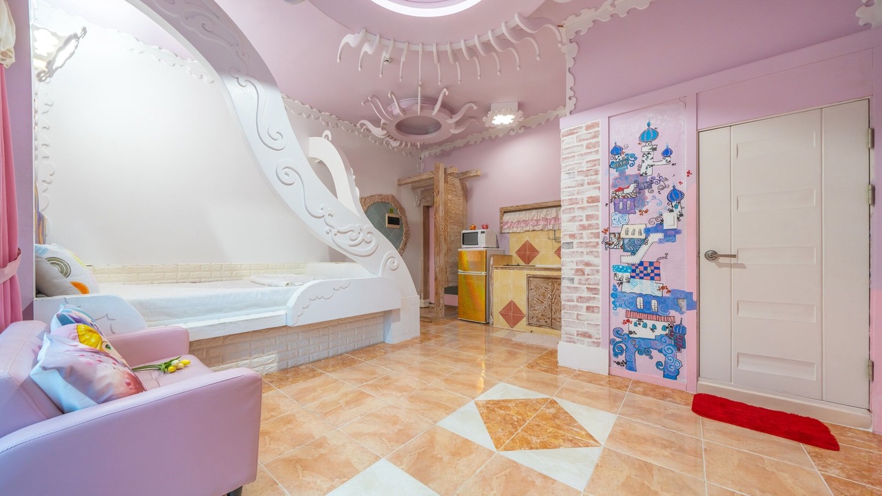 Photo of Bedroom in Buk