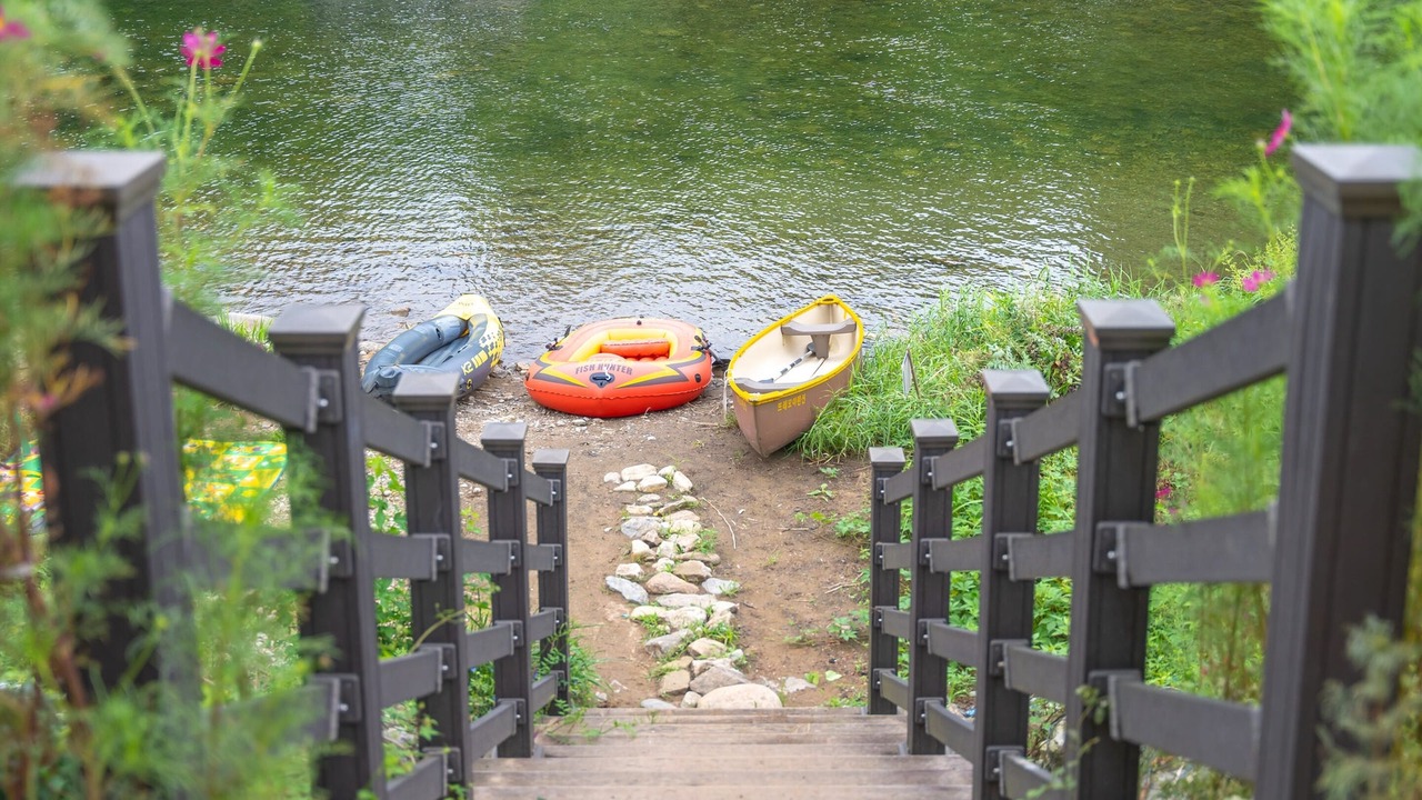 Photo of Outdoor in Buk