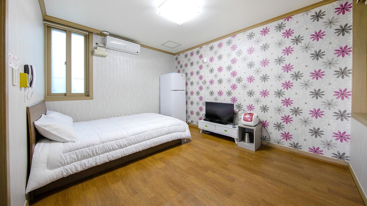 Photo of Bedroom in Samcheok
