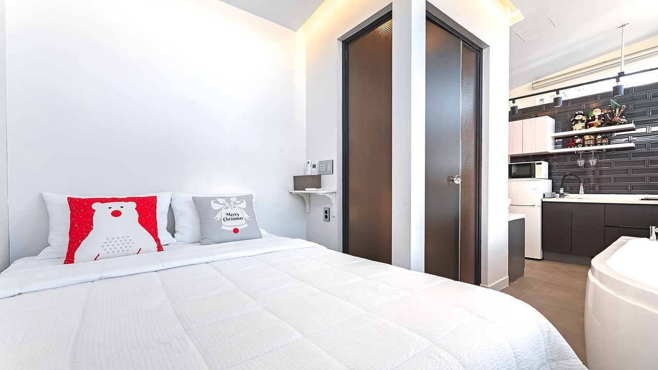 Photo of Bedroom in Toseong