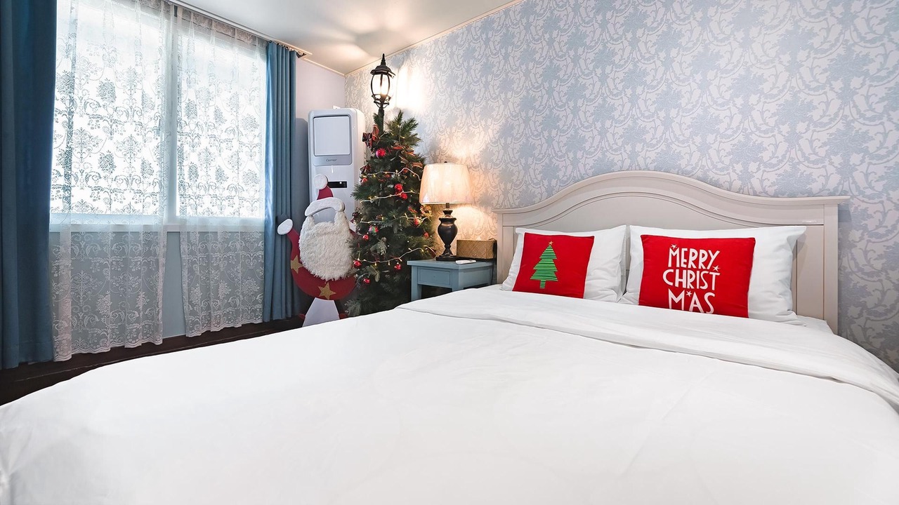 Photo of Bedroom in Toseong