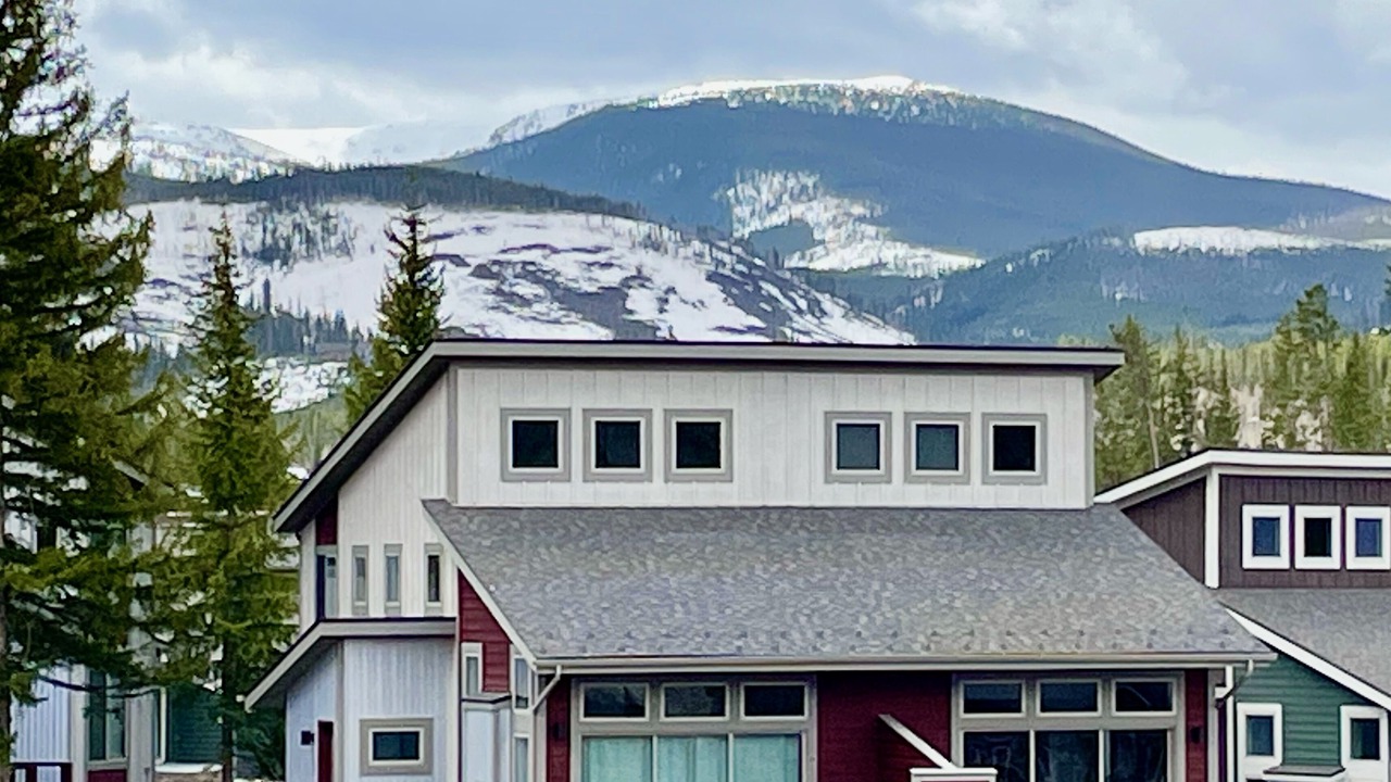 Photo of Outdoor in Rendezvous