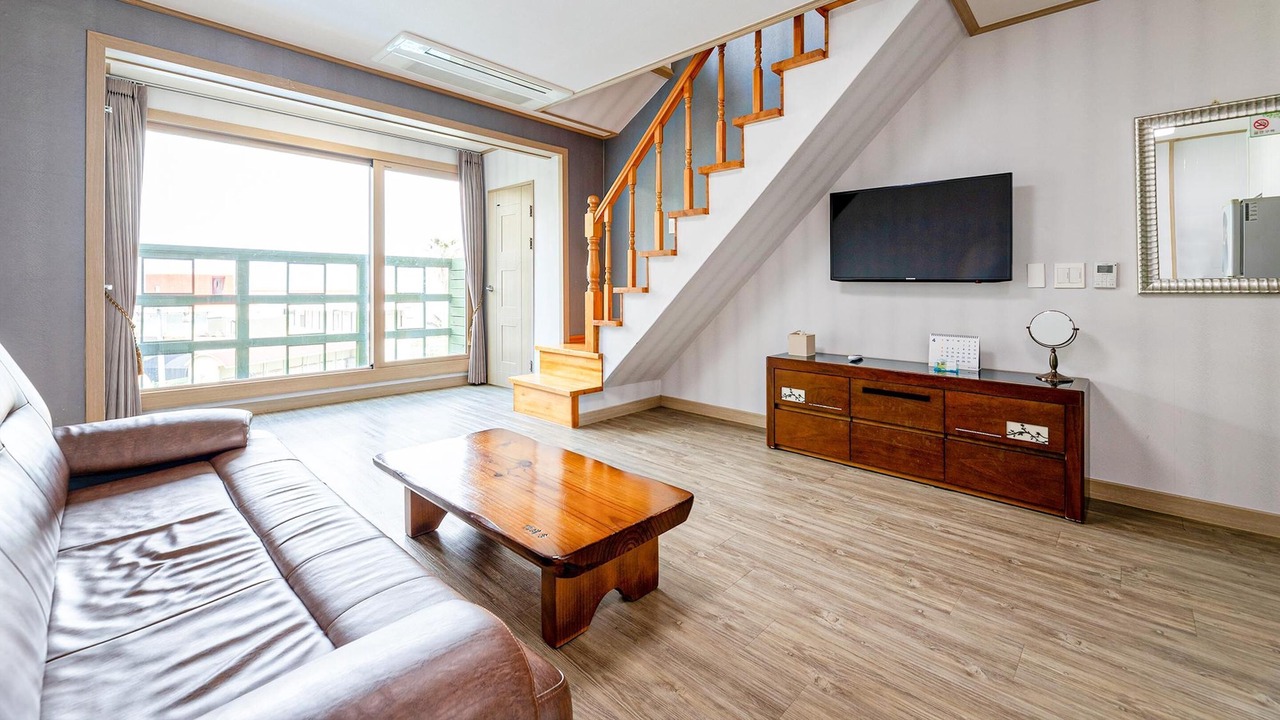 Photo of Bedroom in Downtown