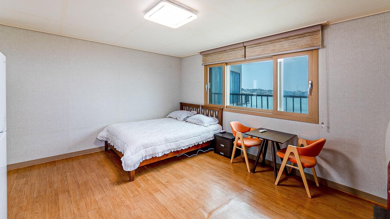 Photo of Bedroom in Gujwa