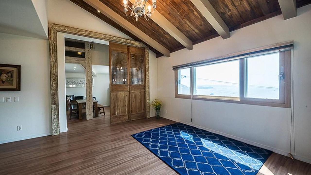 Photo of Bedroom in Geoje