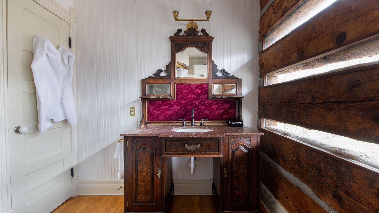 Photo of Bathroom in Matterhorn Village