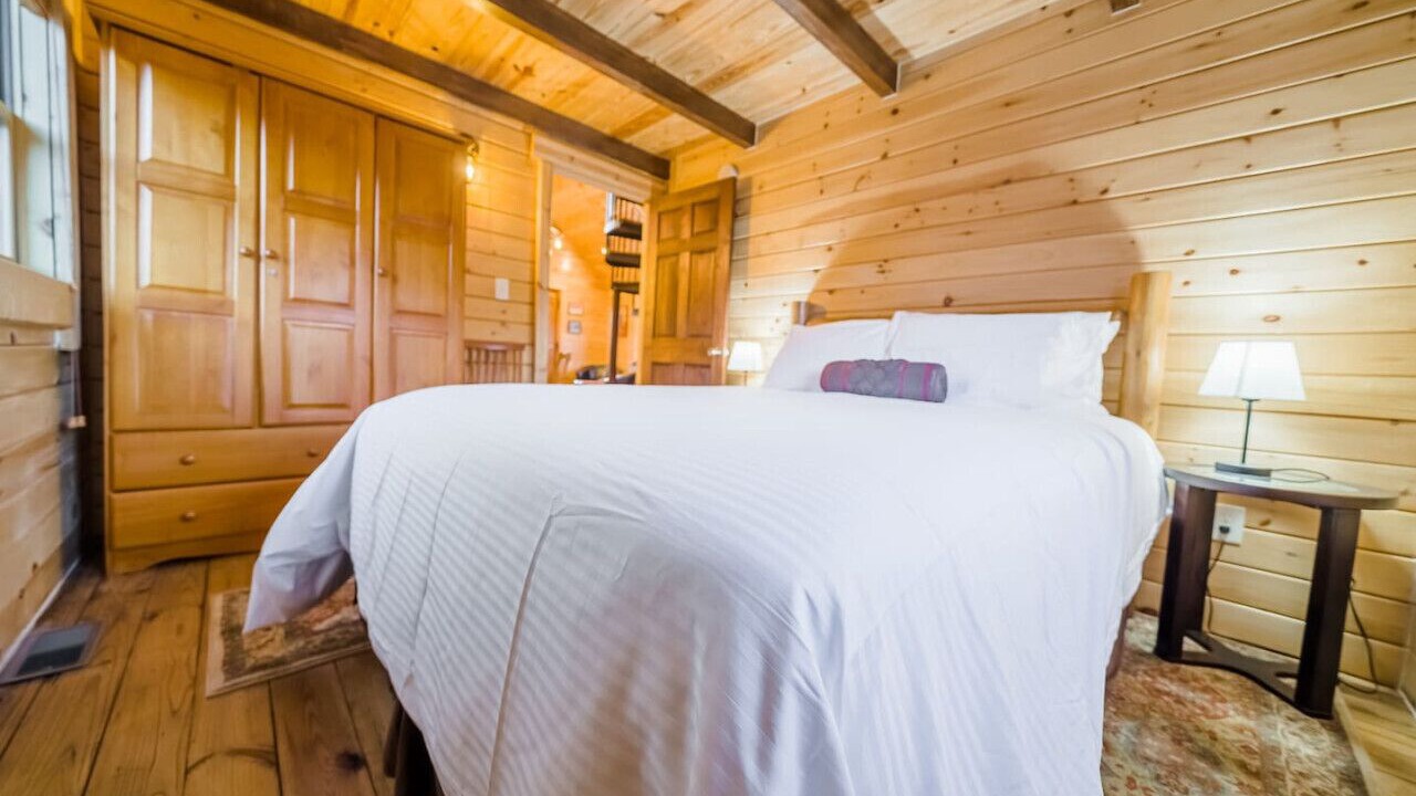Photo of Bedroom in Estes Park