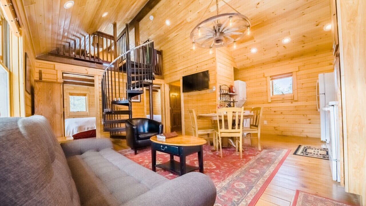 Photo of Livingroom in Estes Park