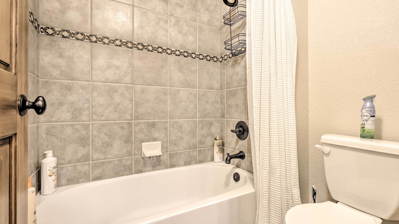 Photo of Bathroom in Rendezvous
