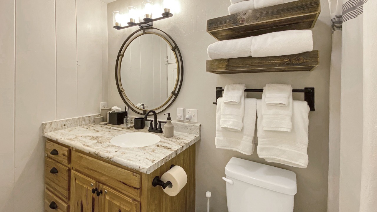 Photo of Bathroom in Grand Lake