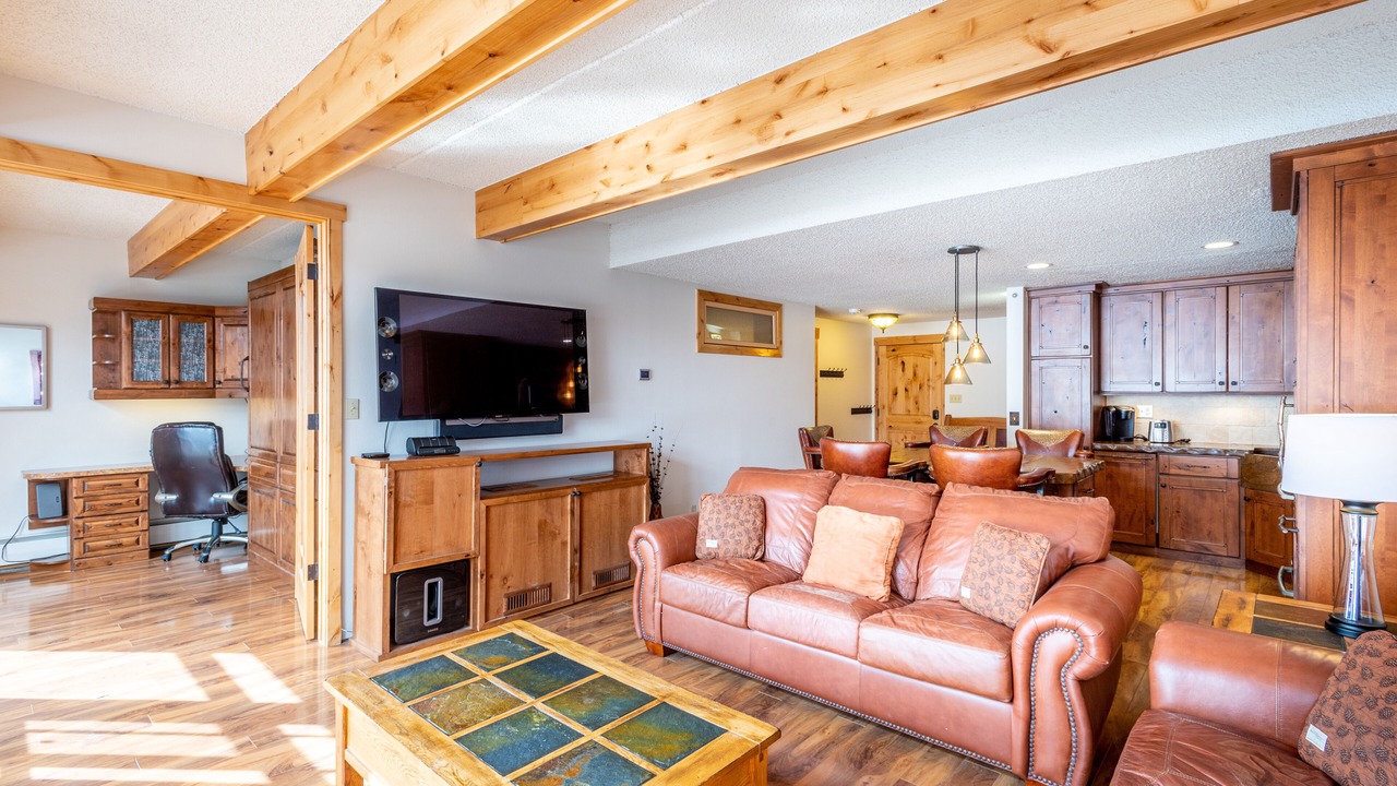 Photo of Livingroom in East Village at Copper