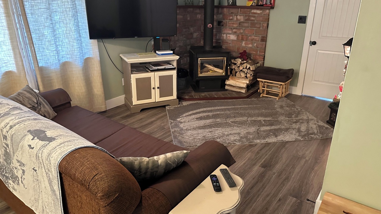 Photo of Livingroom in Historic District