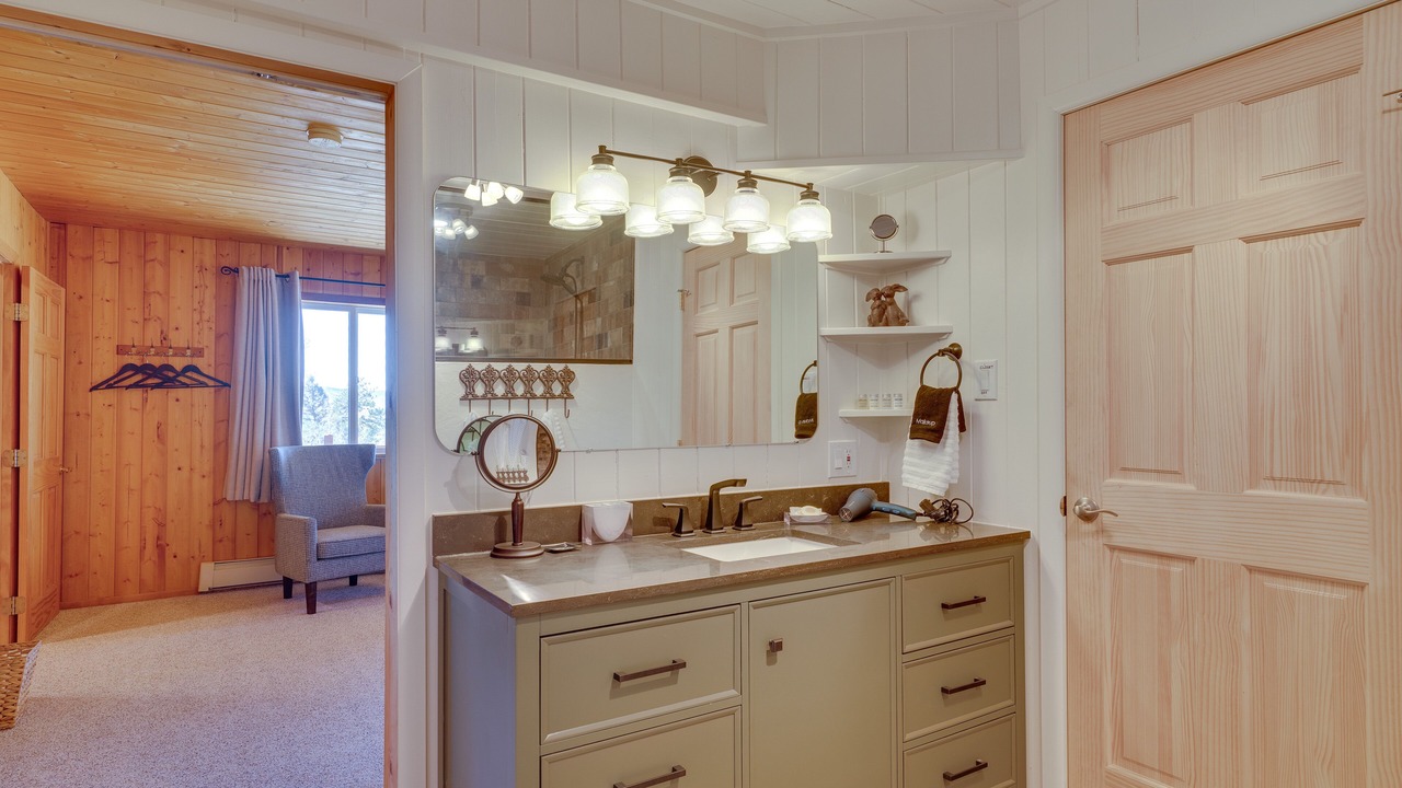 Photo of Bathroom in Lake George