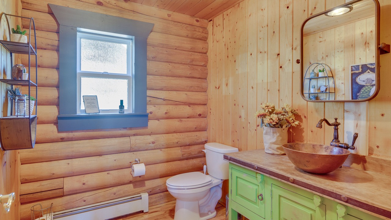 Photo of Bathroom in Lake George