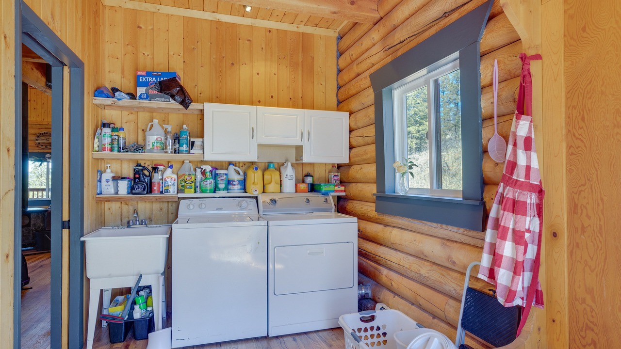 Photo of Bedroom in Lake George