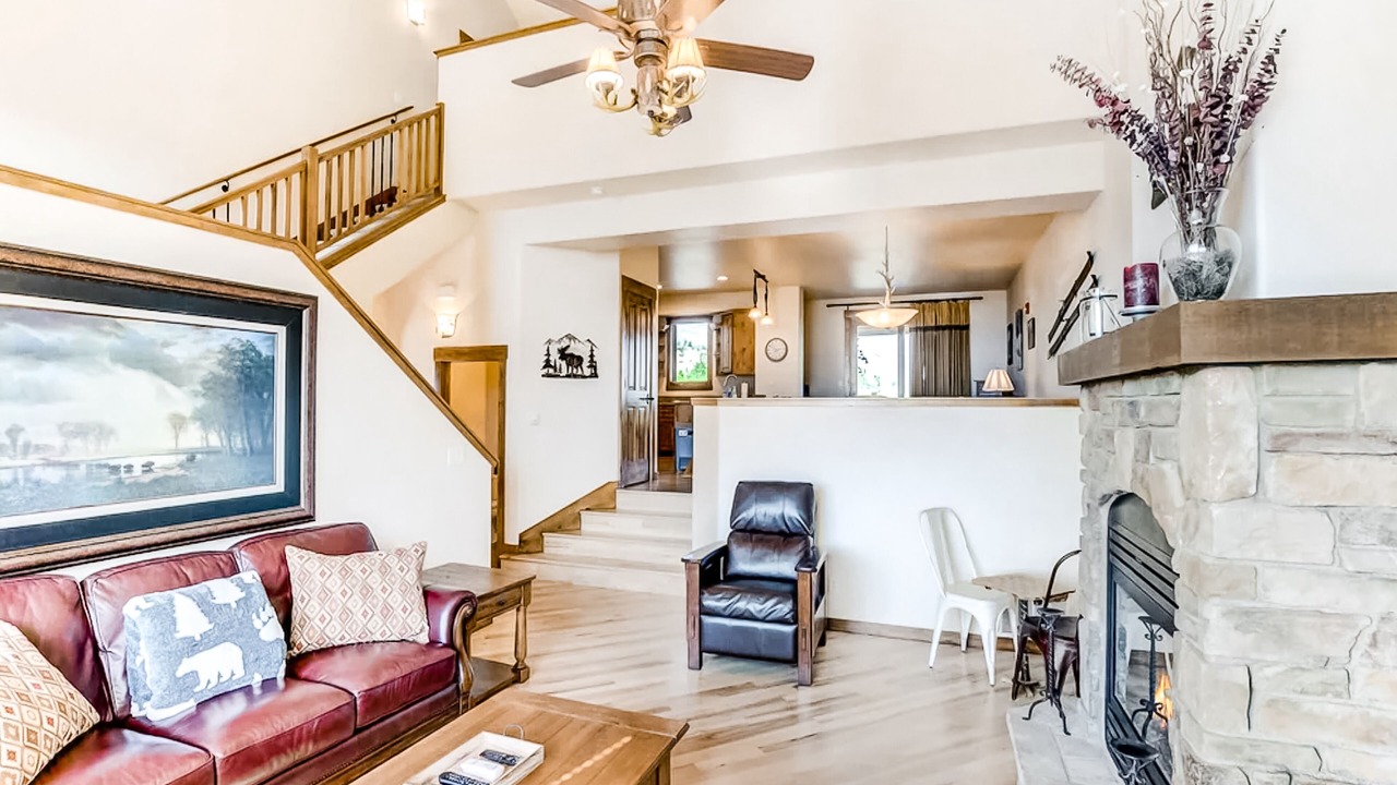 Photo of Livingroom in Bear Crossing