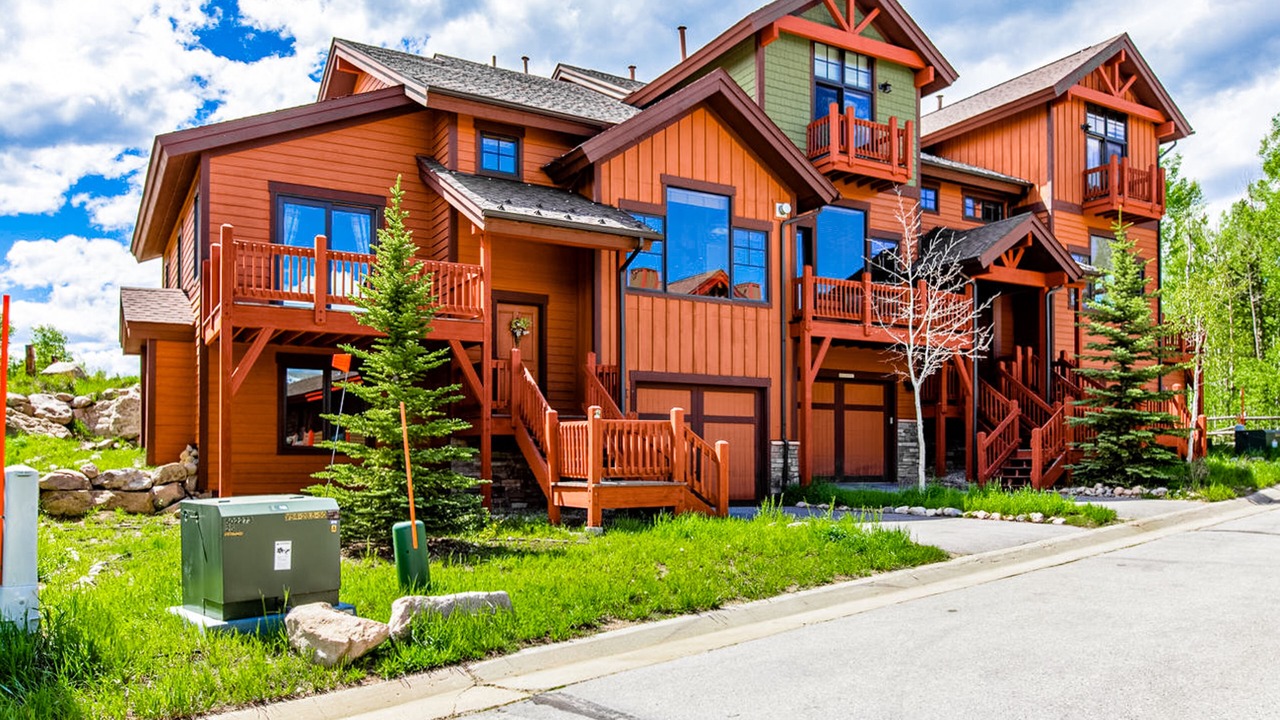 Photo of Outdoor in Bear Crossing