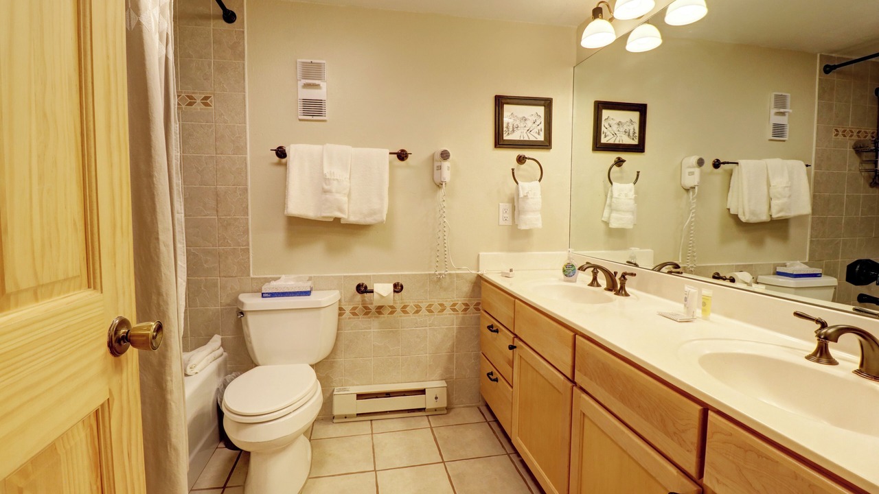 Photo of Bathroom in Copper Mountain