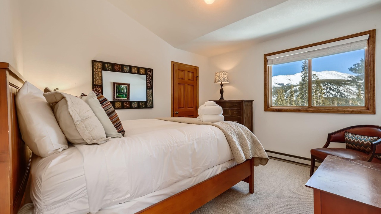 Photo of Bedroom in Warrior's Mark West
