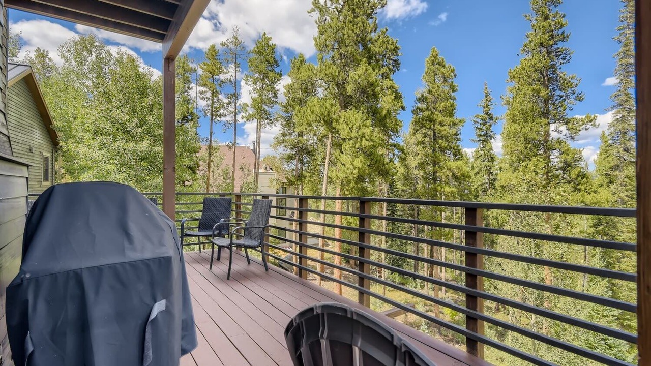 Photo of Patio Balcony in Warrior's Mark West