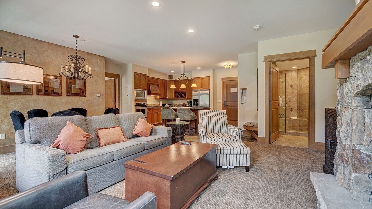Photo of Bedroom in River Run