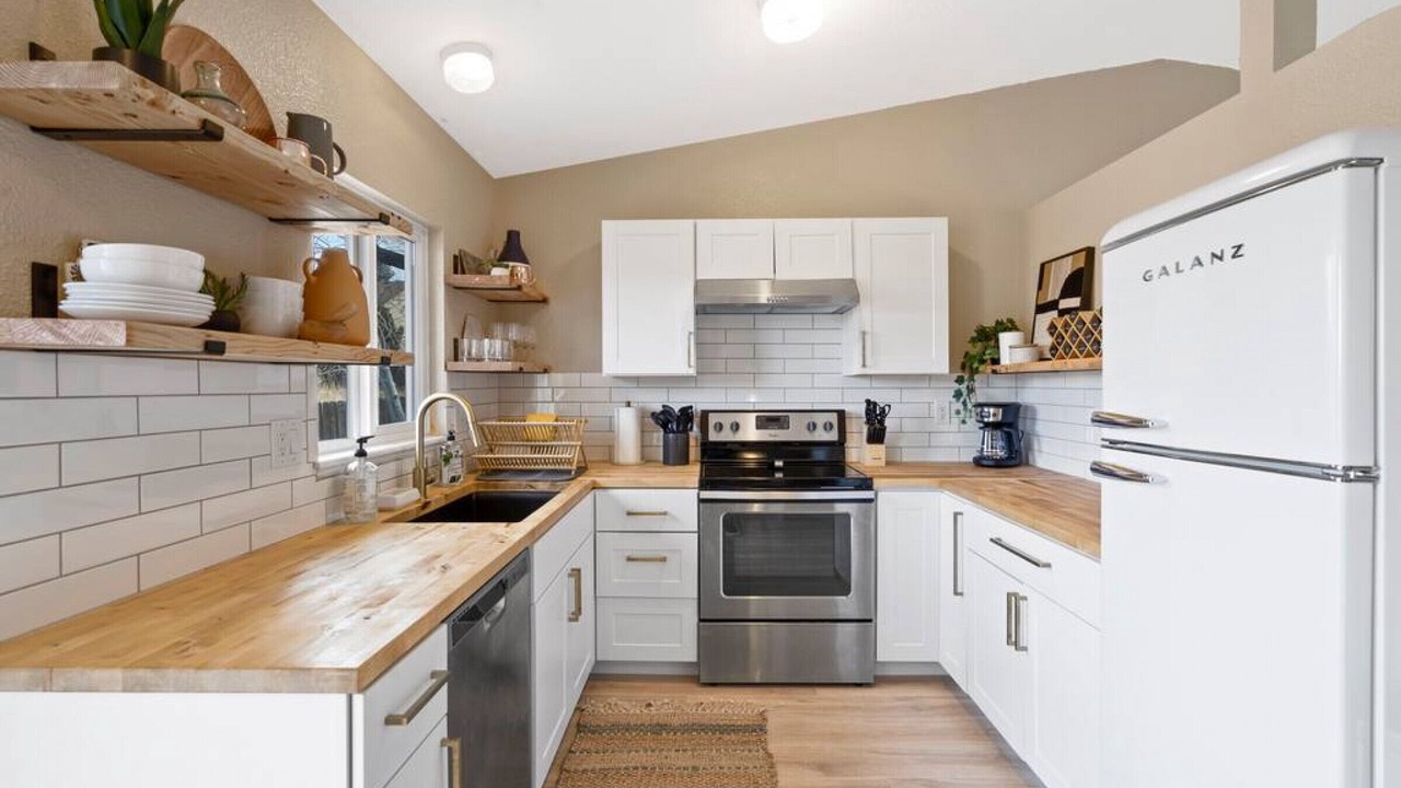 Photo of Kitchen in Monument