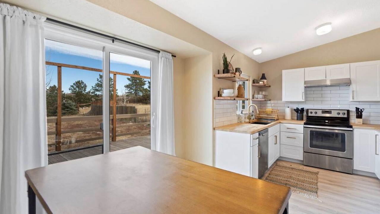 Photo of Kitchen in Monument