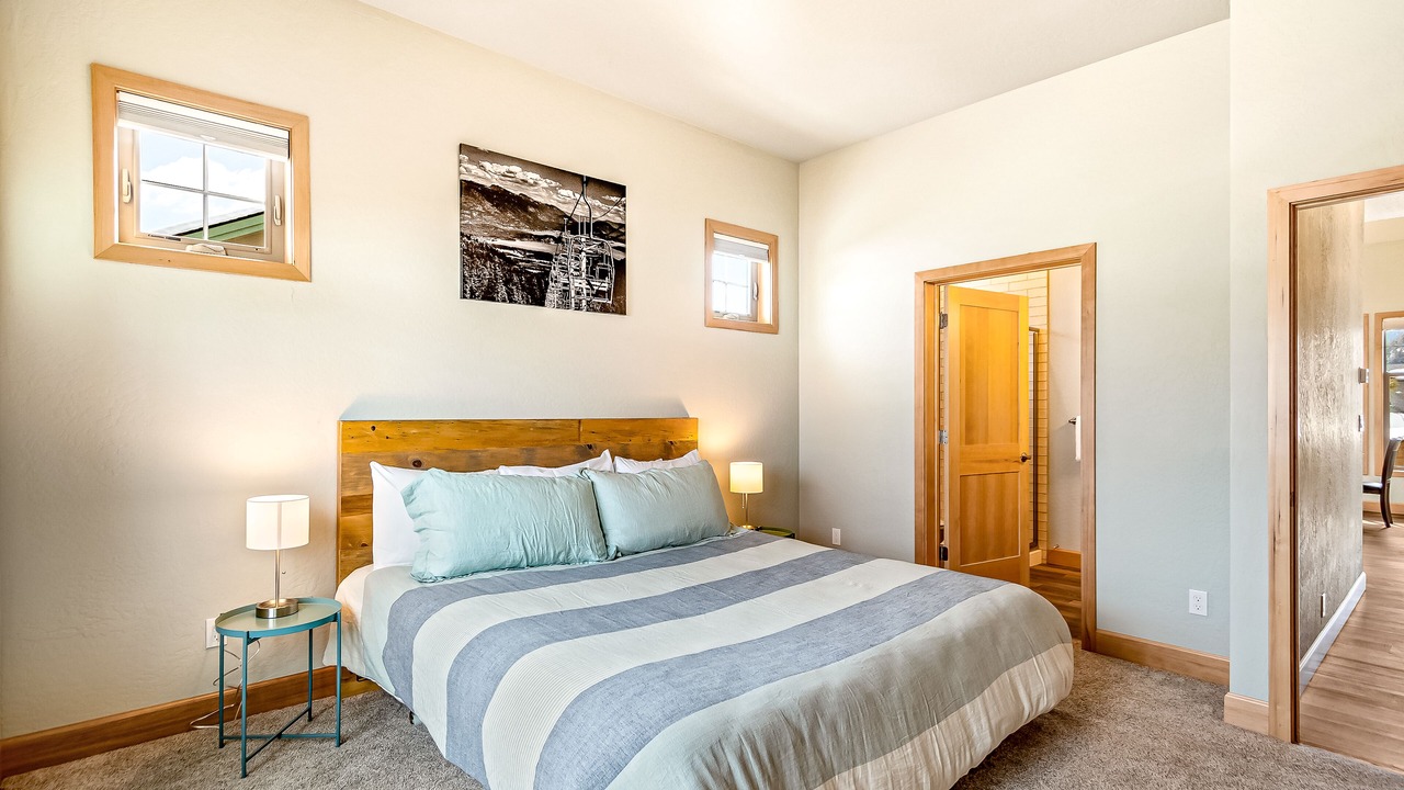 Photo of Bedroom in Dover Bay