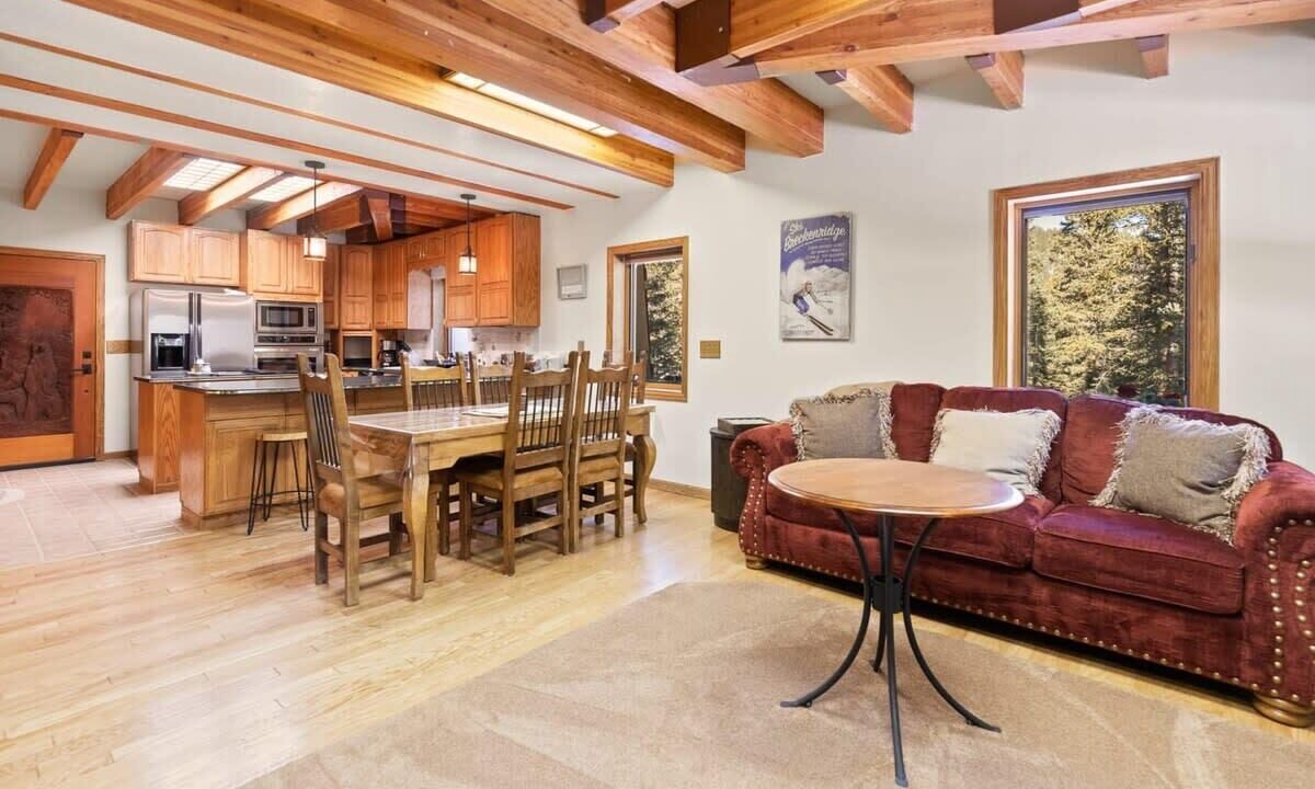 Photo of Livingroom in Breckenridge