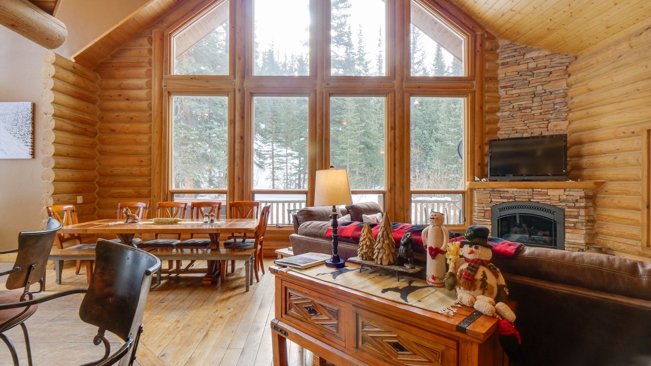Photo of Bedroom in Valley of the Blue