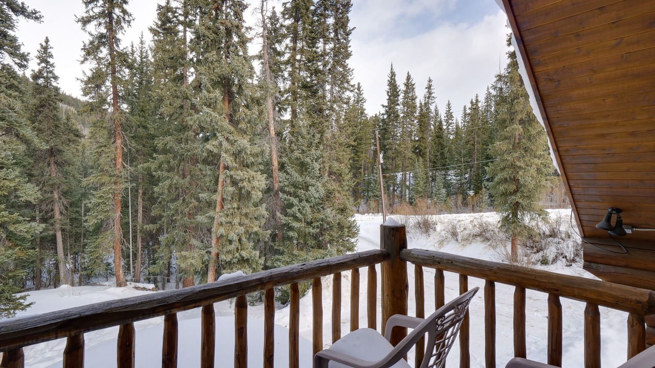 Photo of Patio Balcony in Valley of the Blue