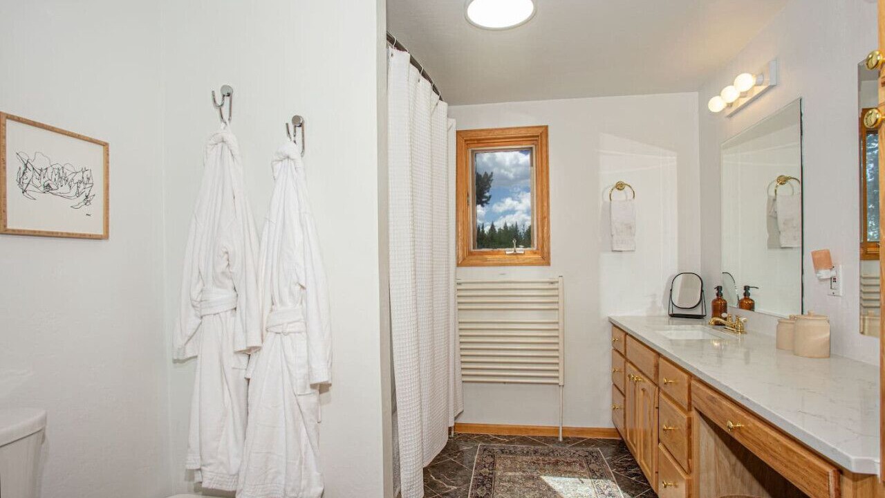 Photo of Bathroom in Alma