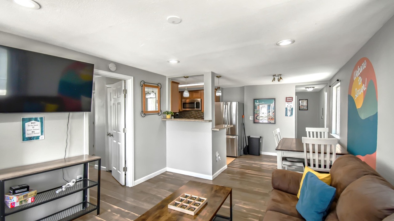 Photo of Livingroom in Berkley