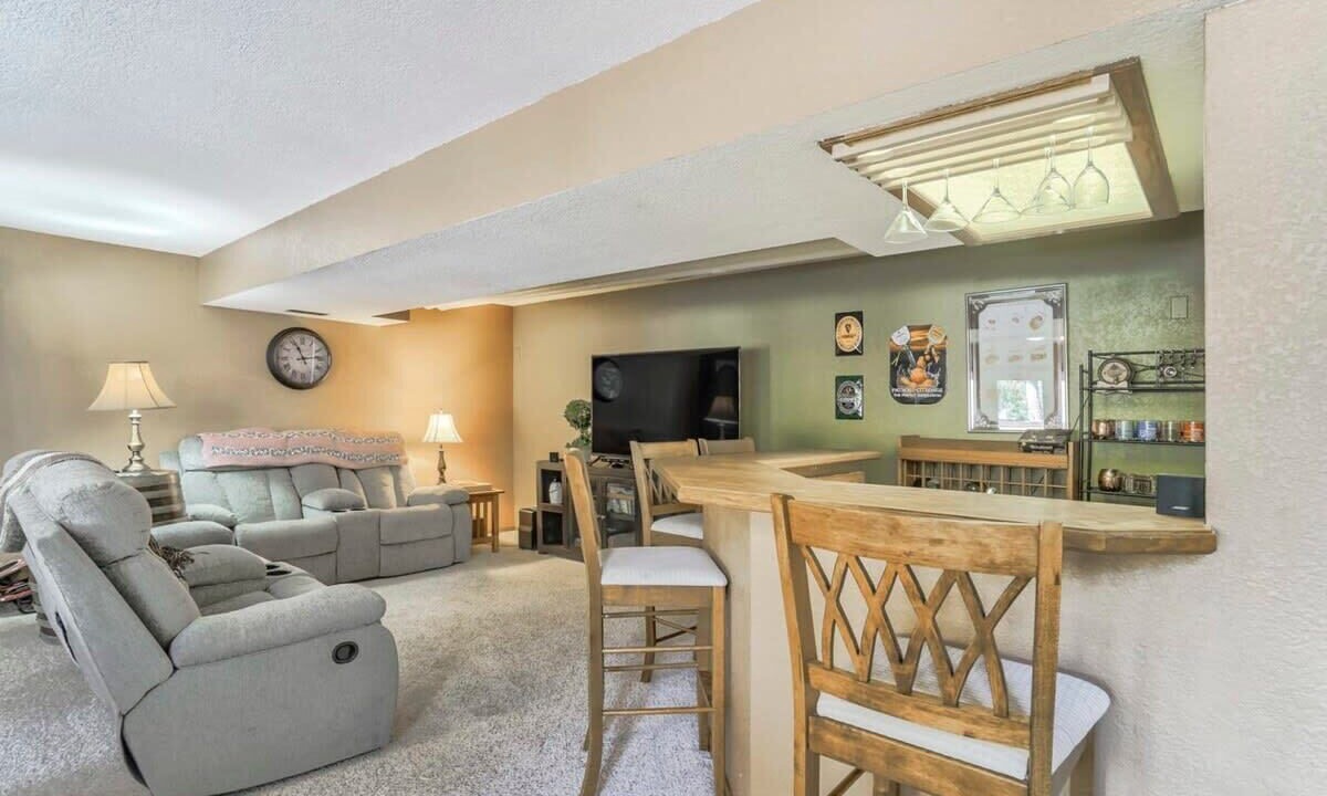 Photo of Livingroom in Woodmoor