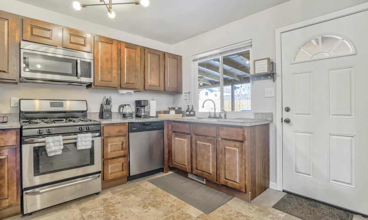 Photo of Kitchen in Security-Widefield