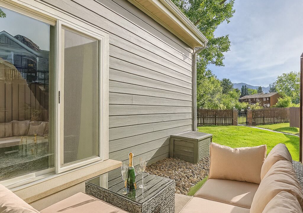 Photo of Patio Balcony in Glenwood Grove - North Iris