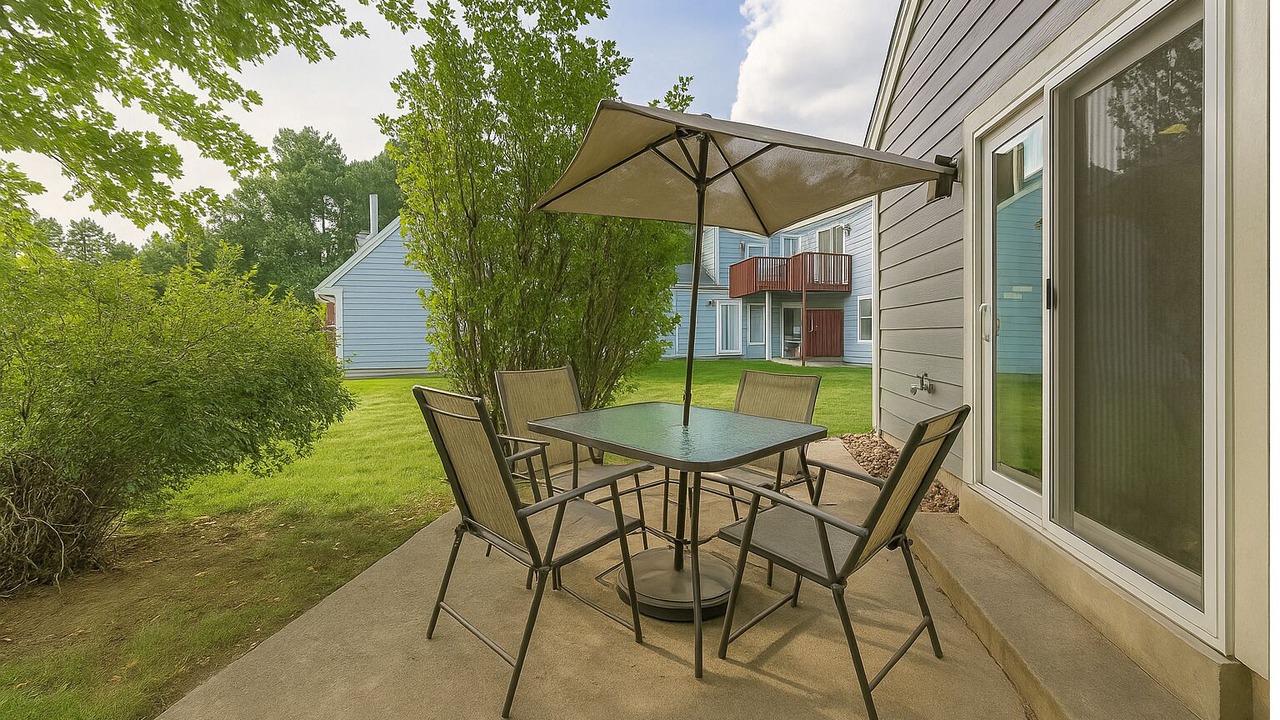 Photo of Outdoor in Glenwood Grove - North Iris