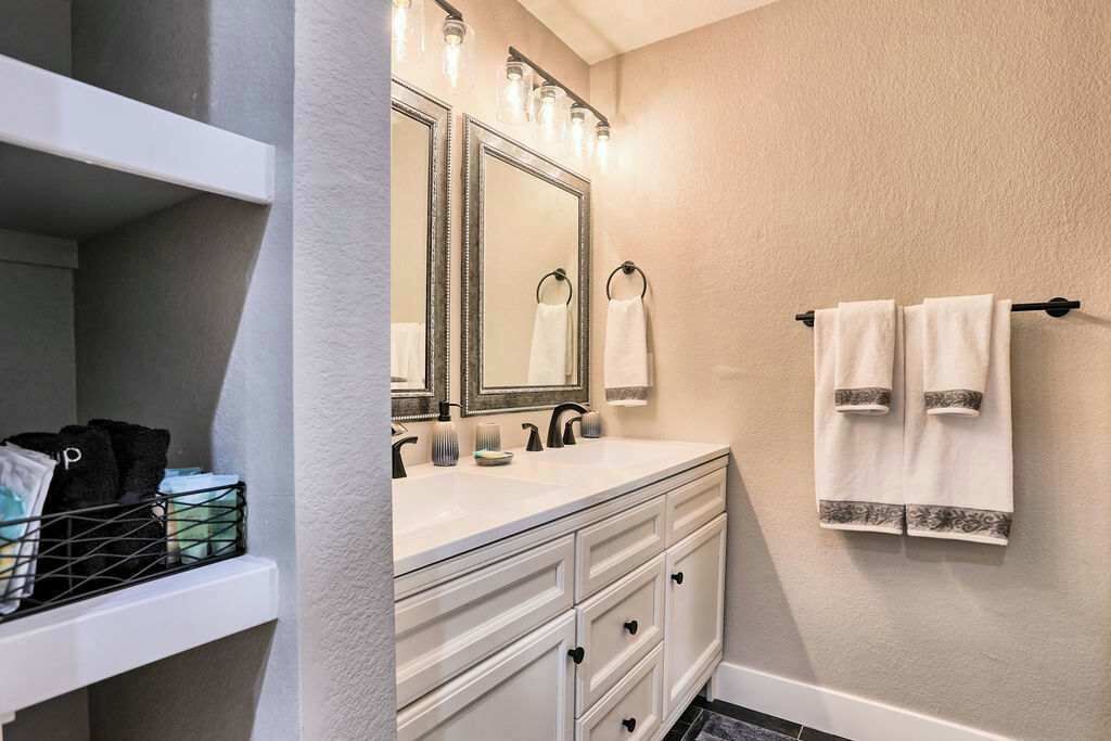 Photo of Bathroom in Lamar Heights Area