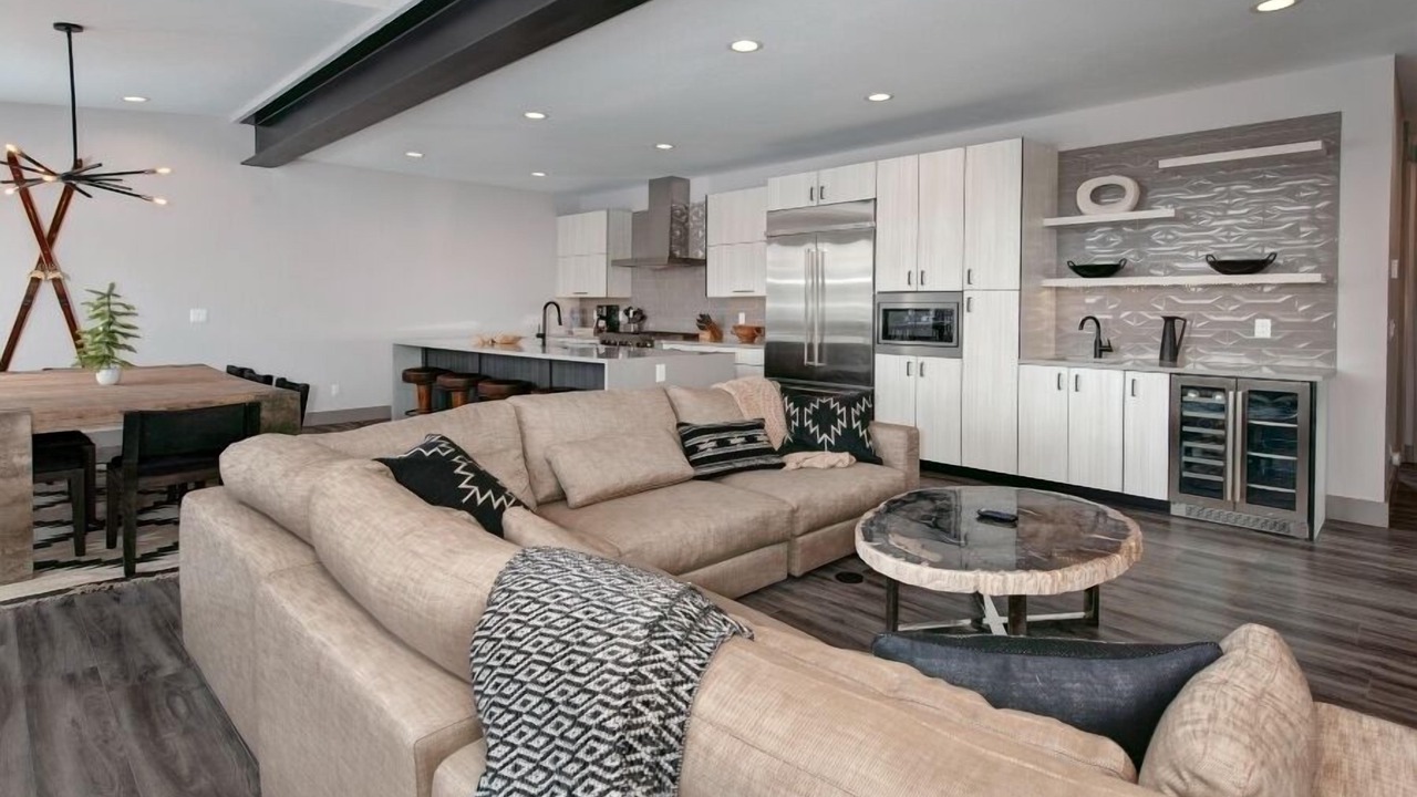 Photo of Livingroom in Keystone
