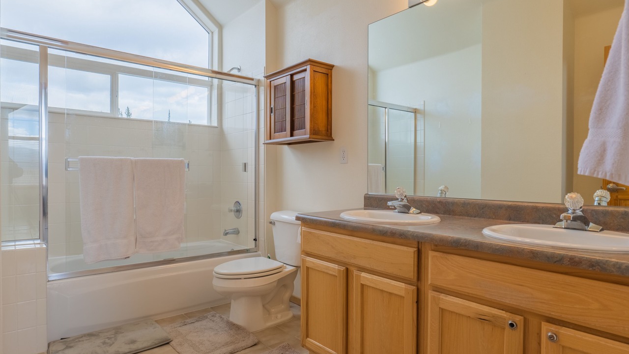 Photo of Bathroom in Wildernest