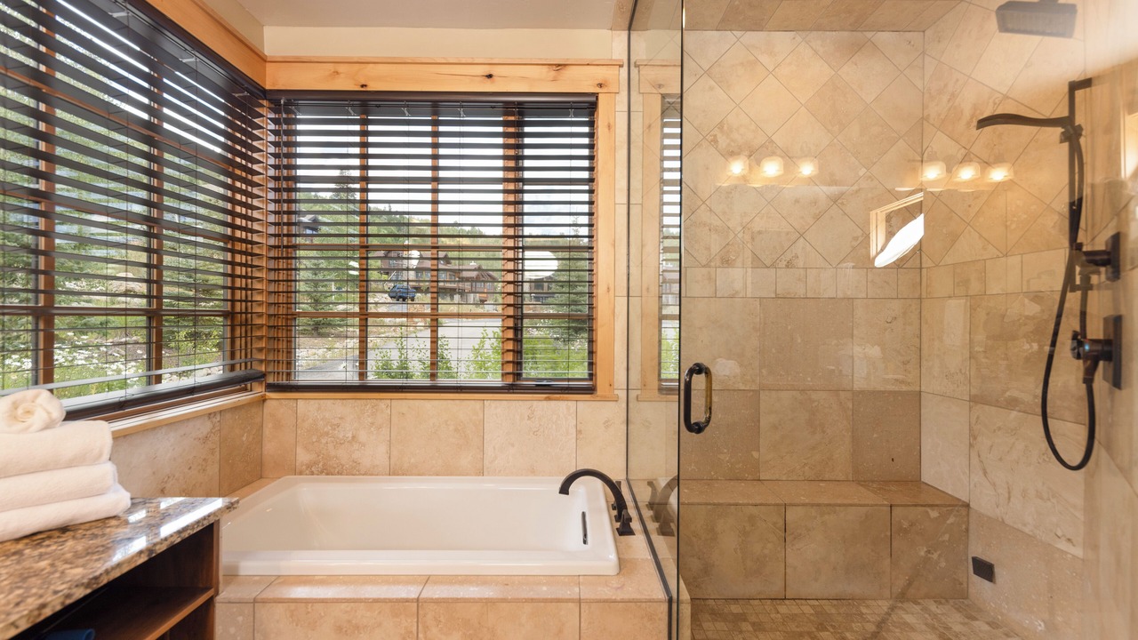 Photo of Bathroom in Three Peaks