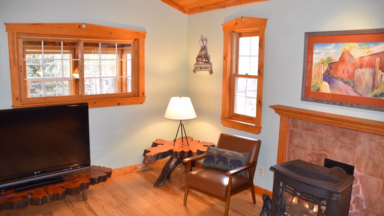 Photo of Livingroom in Rainbow Valley