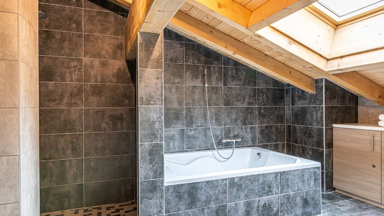 Photo of Bathroom in Abondance