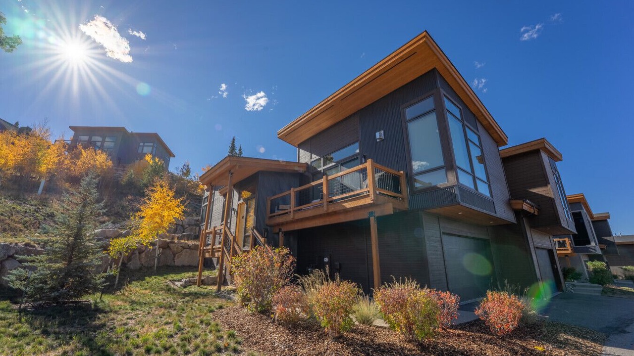 Photo of Others in Silverthorne