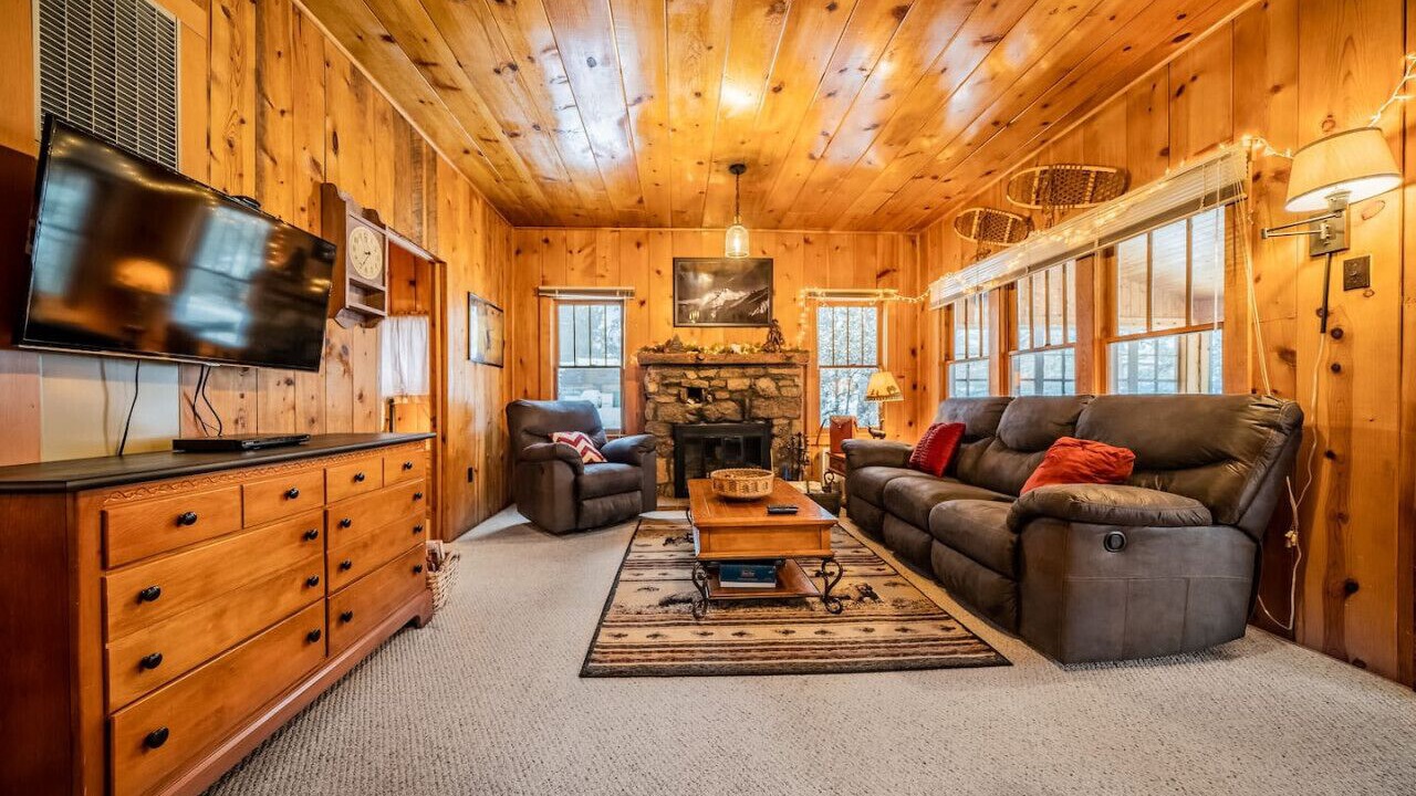 Photo of Livingroom in Estes Park