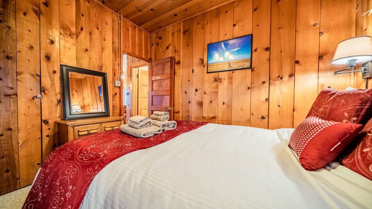 Photo of Bedroom in Estes Park