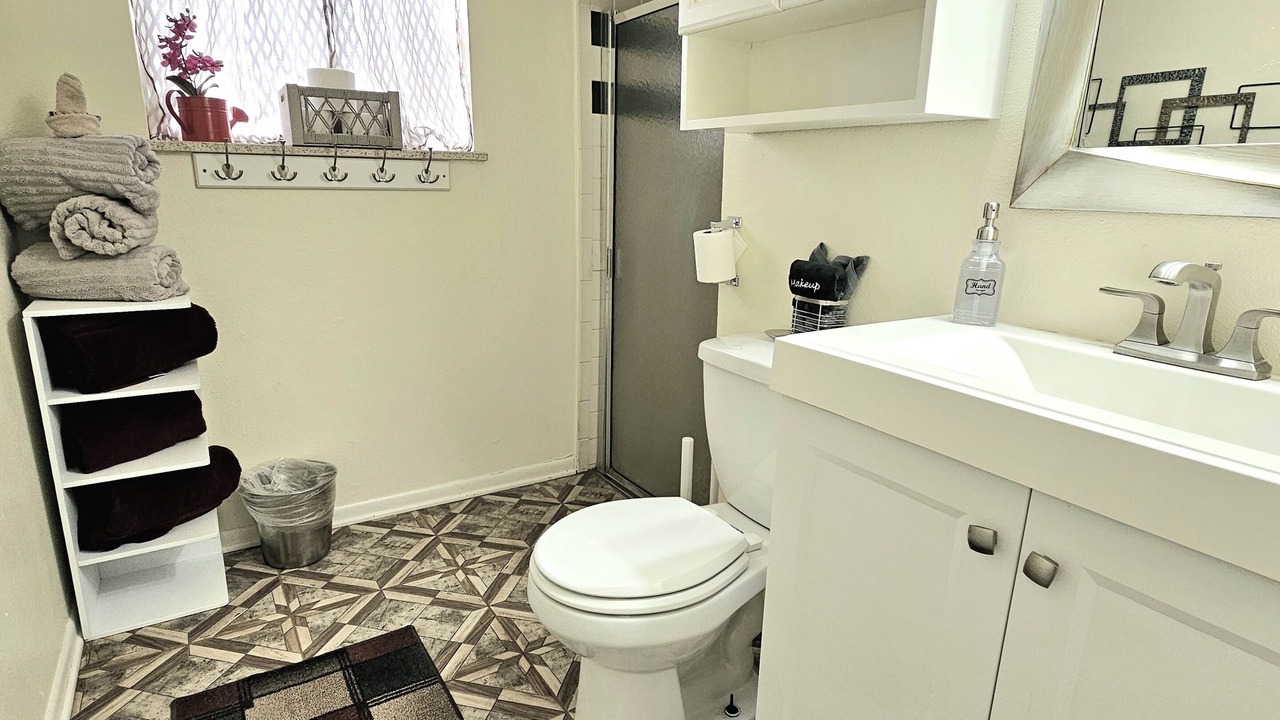 Photo of Bathroom in Allendale Area